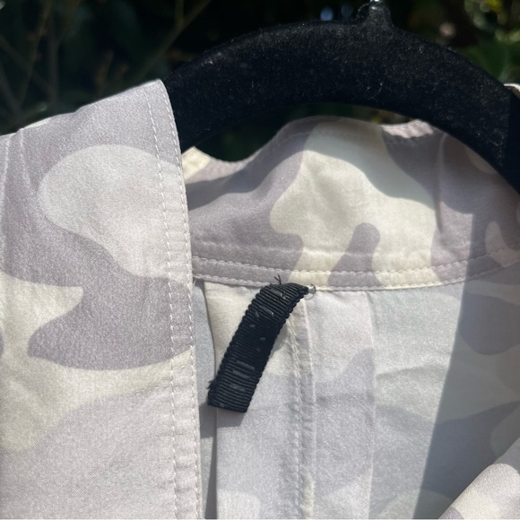 NWT UNRAVEL PROJECT ivory grey silk camo print button up long sleeve shirt - Picture 6 of 9